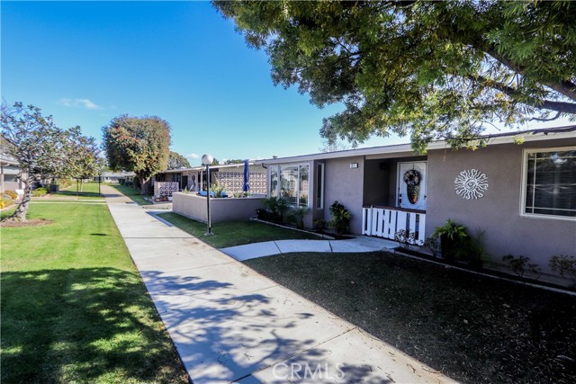 Detail Gallery Image 3 of 26 For 13390 Fairfield Ln. M6-#143l, Seal Beach,  CA 90740 - 2 Beds | 2 Baths