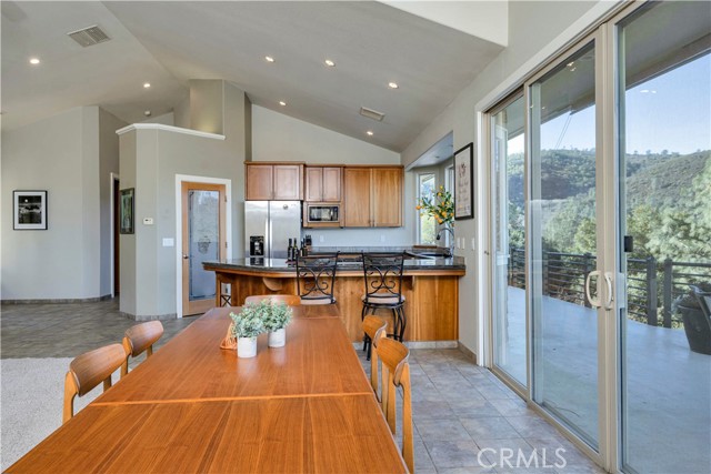3420 Bergeson Court, Kelseyville CA: https://media.crmls.org/medias/ddecd905-cdf0-4ba5-ab1d-4c94b952b3e6.jpg