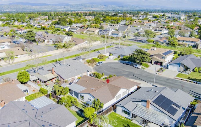 Detail Gallery Image 2 of 30 For 14751 Foxcroft, Tustin,  CA 92780 - 4 Beds | 2 Baths