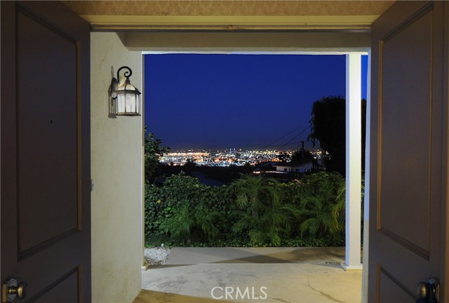 2213 Via Velardo, Rancho Palos Verdes, California 90275, 4 Bedrooms Bedrooms, ,2 BathroomsBathrooms,Residential,Sold,Via Velardo,PV21231186