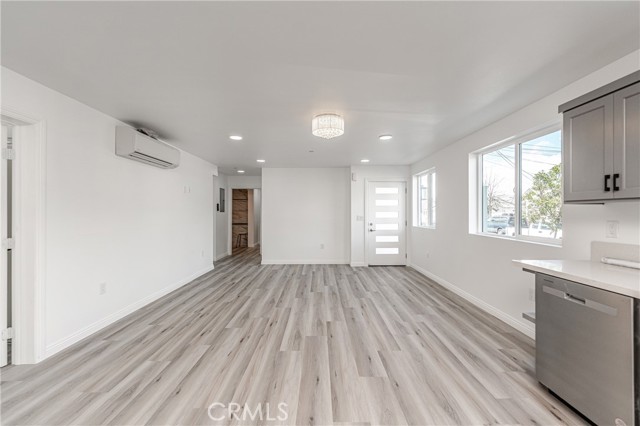 Detail Gallery Image 46 of 72 For 3653 Halldale Ave, Los Angeles,  CA 90018 - – Beds | – Baths