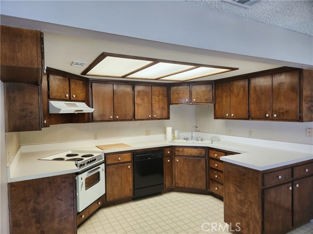 Detail Gallery Image 21 of 41 For 13894 Meadow, Lytle Creek,  CA 92358 - 3 Beds | 2 Baths