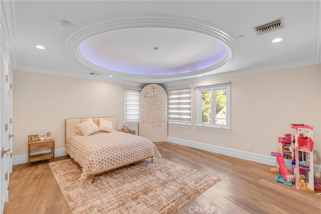 Thumbnail 51