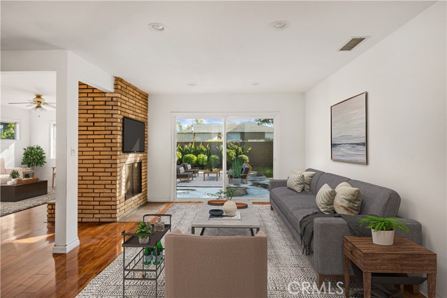 Detail Gallery Image 4 of 19 For 912 N Prospero Dr, Covina,  CA 91722 - 3 Beds | 1/1 Baths