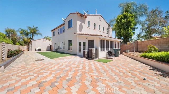 5969 Via Las Nubes, Riverside CA: https://media.crmls.org/medias/ddf0ed3b-dad0-4f0f-ab61-a7608892de48.jpg