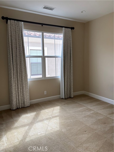 Detail Gallery Image 10 of 17 For 109 Outpost, Irvine,  CA 92620 - 4 Beds | 4/1 Baths