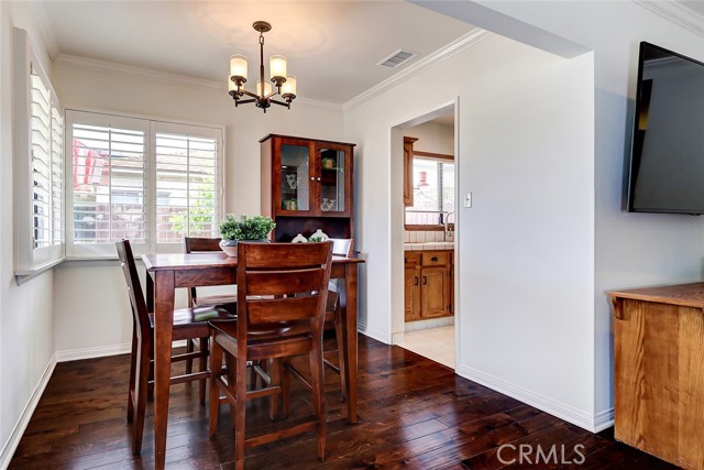 2906 Perkins Lane, Redondo Beach, California 90278, 4 Bedrooms Bedrooms, ,2 BathroomsBathrooms,Residential,Sold,Perkins,SB23084856