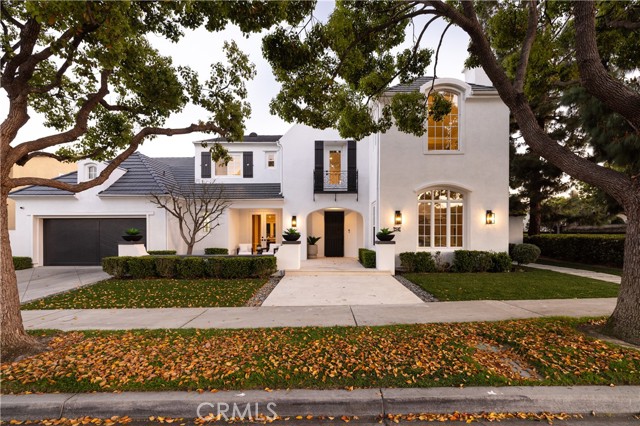 Detail Gallery Image 22 of 28 For 34 Montgomery, Newport Beach,  CA 92660 - 5 Beds | 4/1 Baths