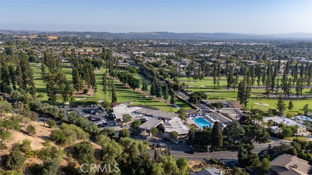 2188 Saratoga Lane, Glendora CA: https://media.crmls.org/medias/ddf2d6e7-2ce2-4f8c-b106-5e785db2ecea.jpg