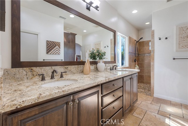 Detail Gallery Image 26 of 48 For 1986 Grey Rabbit Hollow Ln, Fallbrook,  CA 92028 - 4 Beds | 2 Baths