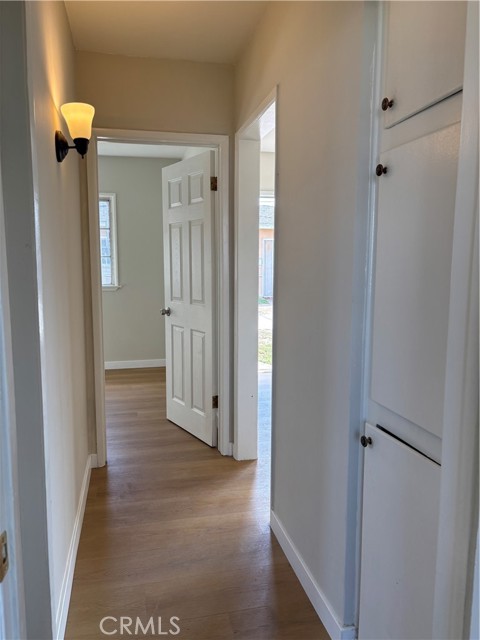 Detail Gallery Image 15 of 23 For 7224 1/4 Florence Ave, Downey,  CA 90240 - 2 Beds | 1 Baths