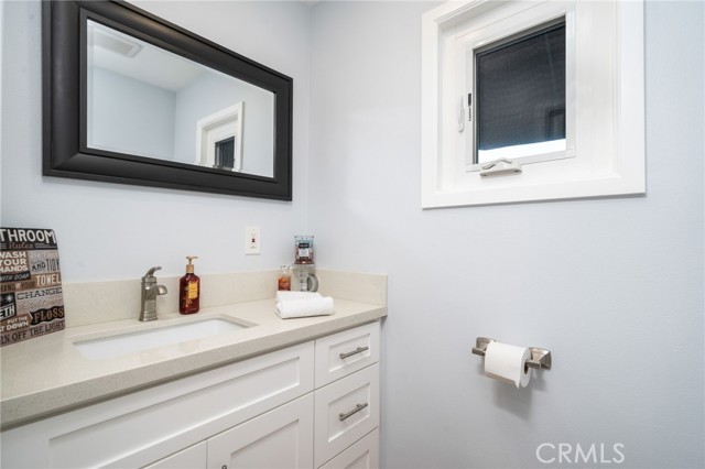 Detail Gallery Image 27 of 64 For 800 De Anza Heights Dr, La Verne,  CA 91750 - 3 Beds | 2/1 Baths