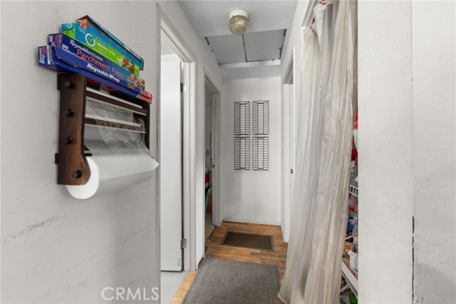 Detail Gallery Image 18 of 19 For 23034 Cedar Way, Crestline,  CA 92325 - 3 Beds | 1 Baths