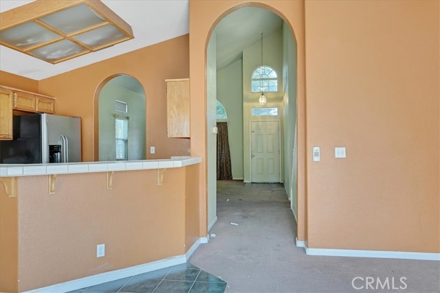 1712 Cattail Drive, Marysville CA: https://media.crmls.org/medias/ddf76687-dd46-435f-8a81-43743f1e07cd.jpg