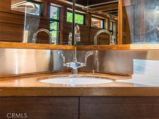 160 Broad Street, San Luis Obispo CA: https://media.crmls.org/medias/ddf842db-a170-400a-ab5c-79cb9b8e309d.jpg