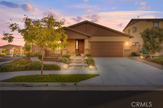 Detail Gallery Image 2 of 28 For 29723 Western Front, Menifee,  CA 92584 - 3 Beds | 3 Baths