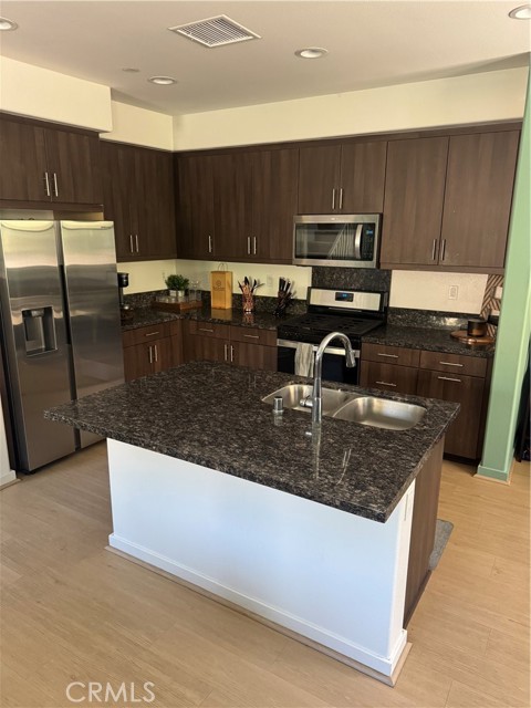 Detail Gallery Image 14 of 27 For 4260 Powell Way #118,  Corona,  CA 92883 - 3 Beds | 2/1 Baths