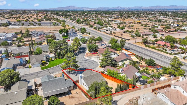 14463 Birchwood Drive, Hesperia CA: https://media.crmls.org/medias/ddfadecb-471e-4b14-bca7-f4dc26b61b04.jpg