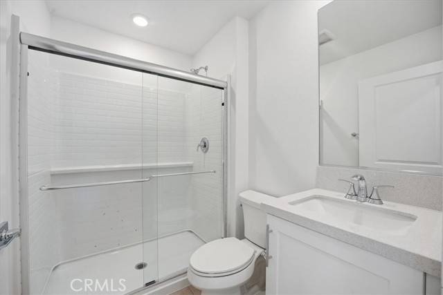 Detail Gallery Image 21 of 37 For 9318 via Azul, Pico Rivera,  CA 90660 - 4 Beds | 3/1 Baths