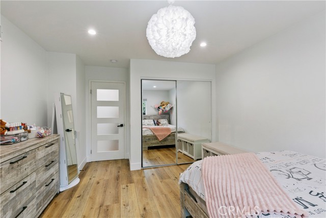 Detail Gallery Image 24 of 43 For 24411 Highlander Rd, West Hills,  CA 91307 - 5 Beds | 2/1 Baths