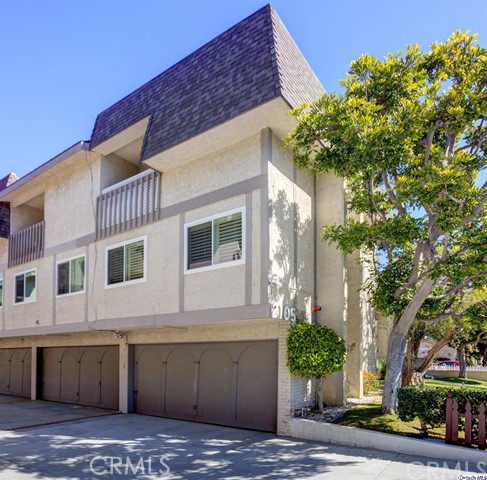 2105 Mathews Avenue, Redondo Beach, California 90278, 3 Bedrooms Bedrooms, ,3 BathroomsBathrooms,Residential,Sold,Mathews,320005032