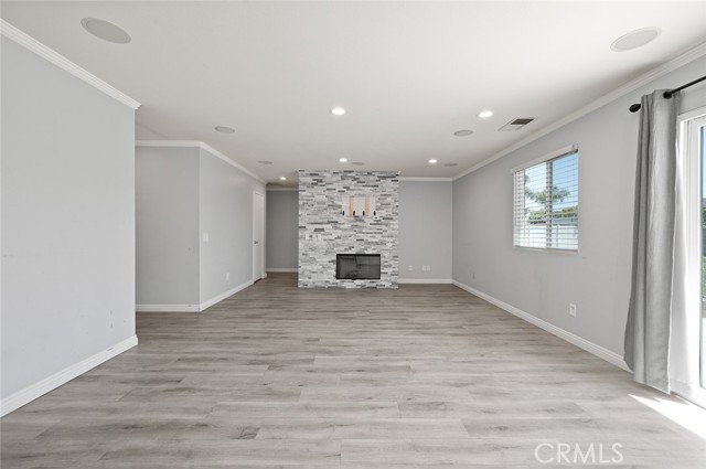 7530 Standing Rock Road, Eastvale CA: https://media.crmls.org/medias/ddfc45ba-4813-4891-81c6-4a500036f752.jpg