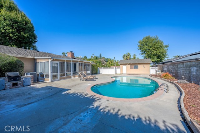 Detail Gallery Image 38 of 43 For 1310 Hollencrest, West Covina,  CA 91791 - 4 Beds | 2/1 Baths