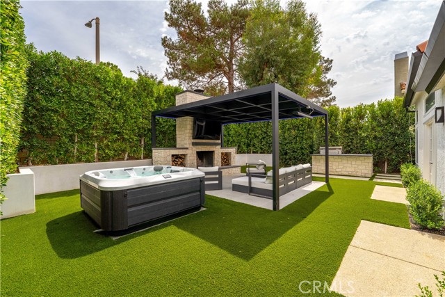 Detail Gallery Image 25 of 45 For 506 Savona Way, Oak Park,  CA 91377 - 3 Beds | 2/1 Baths