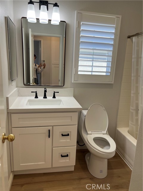 12 Del Mar, Irvine CA: https://media.crmls.org/medias/ddfcd482-d3c6-43bd-a68e-79e19389853f.jpg
