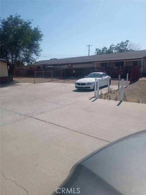 16315 Juniper Street, Hesperia CA: https://media.crmls.org/medias/ddfcfb76-194f-4c36-a24a-496beb20bf1f.jpg