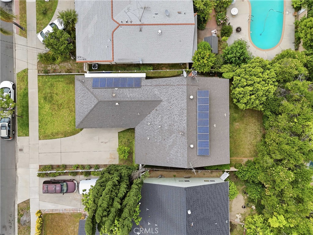 https://media.crmls.org/medias/ddfd84b7-7034-4854-a57d-6326cd8b7254.jpg?preset=X-Large