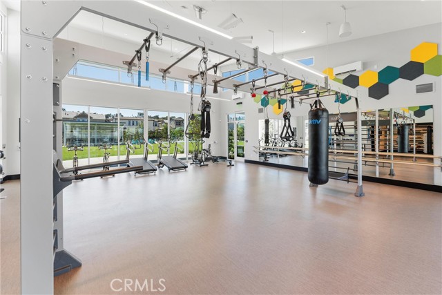 Detail Gallery Image 27 of 36 For 4033 Spring Haven Lane, Corona,  CA 92883 - 3 Beds | 2/1 Baths