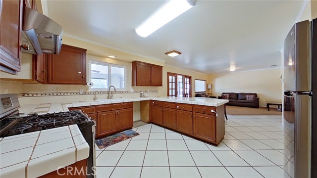 4 Bed Home for Sale in Palmdale, California