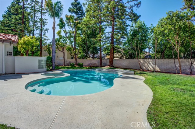 Detail Gallery Image 55 of 75 For 7509 Calle Sagrada, Bakersfield,  CA 93309 - 4 Beds | 5 Baths