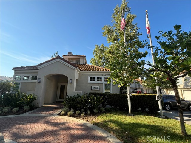 Detail Gallery Image 2 of 8 For 4240 Lost Hills Rd #2704,  Agoura Hills,  CA 91301 - 2 Beds | 2 Baths