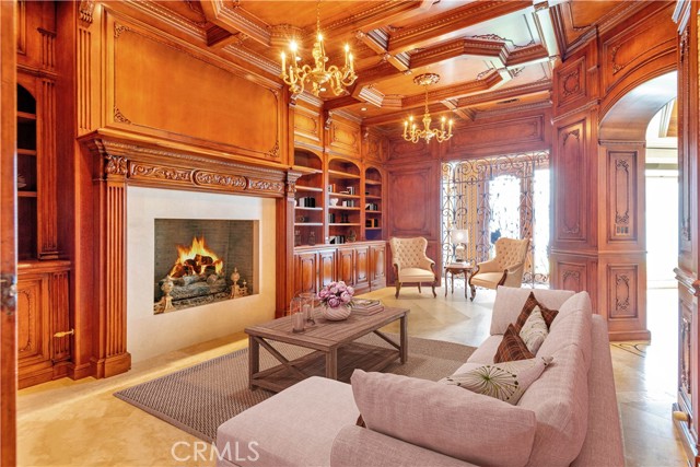 71 Marguerite Drive, Rancho Palos Verdes CA: https://media.crmls.org/medias/ddff4ac3-dc1a-4af0-aee0-54bd1f3b80df.jpg