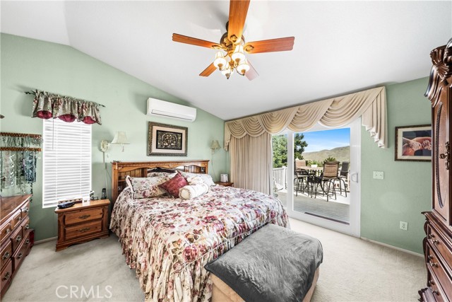 Detail Gallery Image 22 of 46 For 13120 Bay Meadows Ct, Corona,  CA 92883 - 5 Beds | 3 Baths