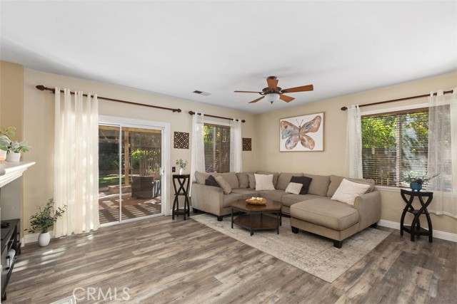 Detail Gallery Image 15 of 49 For 29213 via Espada, Murrieta,  CA 92563 - 3 Beds | 2/1 Baths