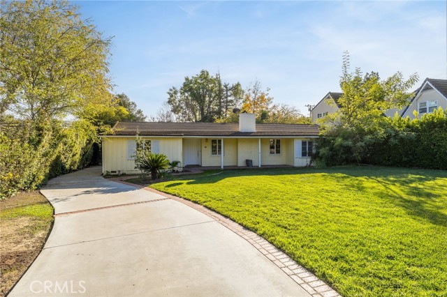 Detail Gallery Image 3 of 51 For 2976 Lombardy Rd, Pasadena,  CA 91107 - 3 Beds | 2 Baths