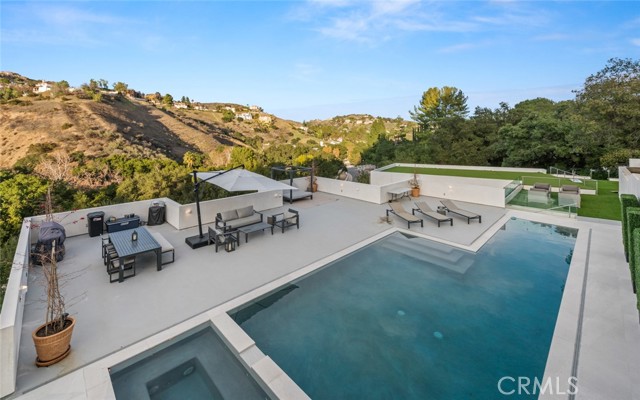 158 Bell Canyon Road, Bell Canyon CA: https://media.crmls.org/medias/de012045-e863-4fc7-9410-e5ebe04fe134.jpg