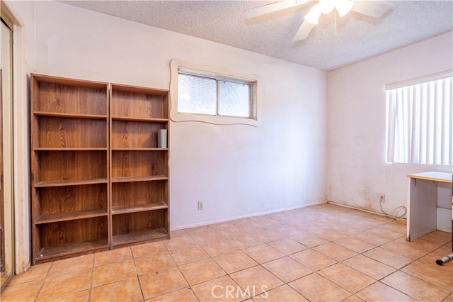 Detail Gallery Image 18 of 30 For 16632 Nordhoff St, North Hills,  CA 91343 - 4 Beds | 2 Baths
