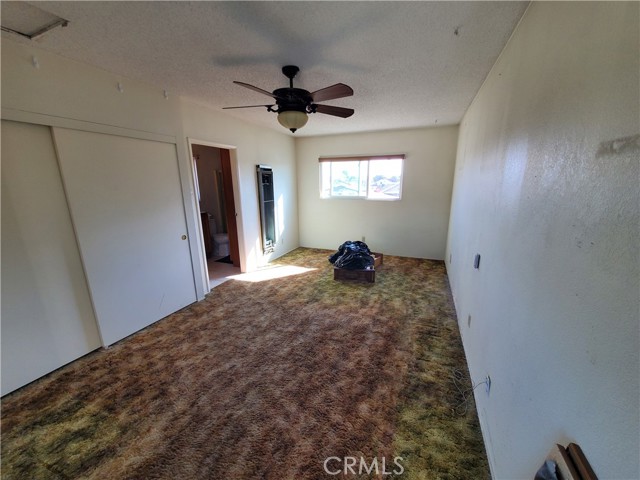 Detail Gallery Image 11 of 18 For 1933 W 43rd Pl, Los Angeles,  CA 90062 - 4 Beds | 2 Baths