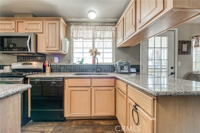 Detail Gallery Image 35 of 54 For 12171 E Huntsman Ave, Selma,  CA 93662 - 3 Beds | 2 Baths