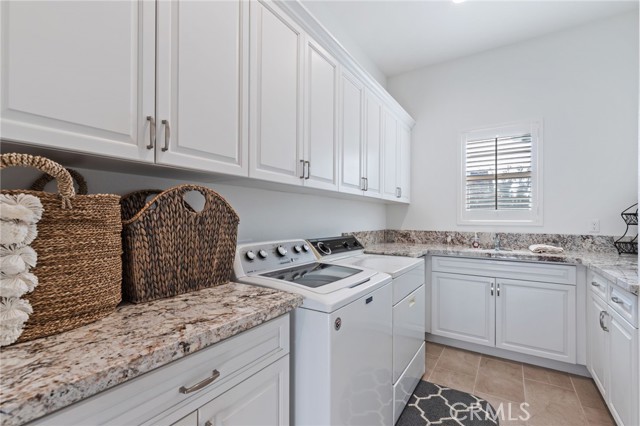 Detail Gallery Image 28 of 63 For 4693 Del Oro Rd, Madera,  CA 93636 - 3 Beds | 2/1 Baths