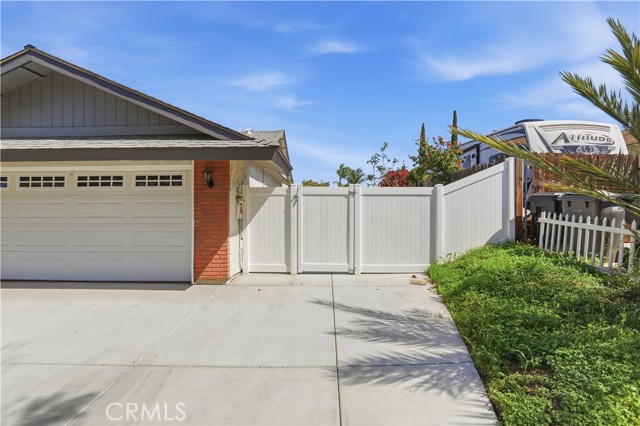 Detail Gallery Image 41 of 43 For 2097 Santa Barbara, Corona,  CA 92882 - 4 Beds | 2 Baths