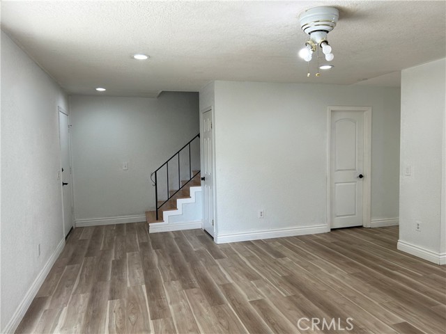 Detail Gallery Image 8 of 25 For 511 D St, Upland,  CA 91786 - 3 Beds | 2/1 Baths