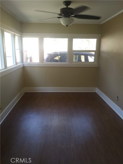Detail Gallery Image 4 of 7 For 27240 Main St, Highland,  CA 92346 - 2 Beds | 1 Baths