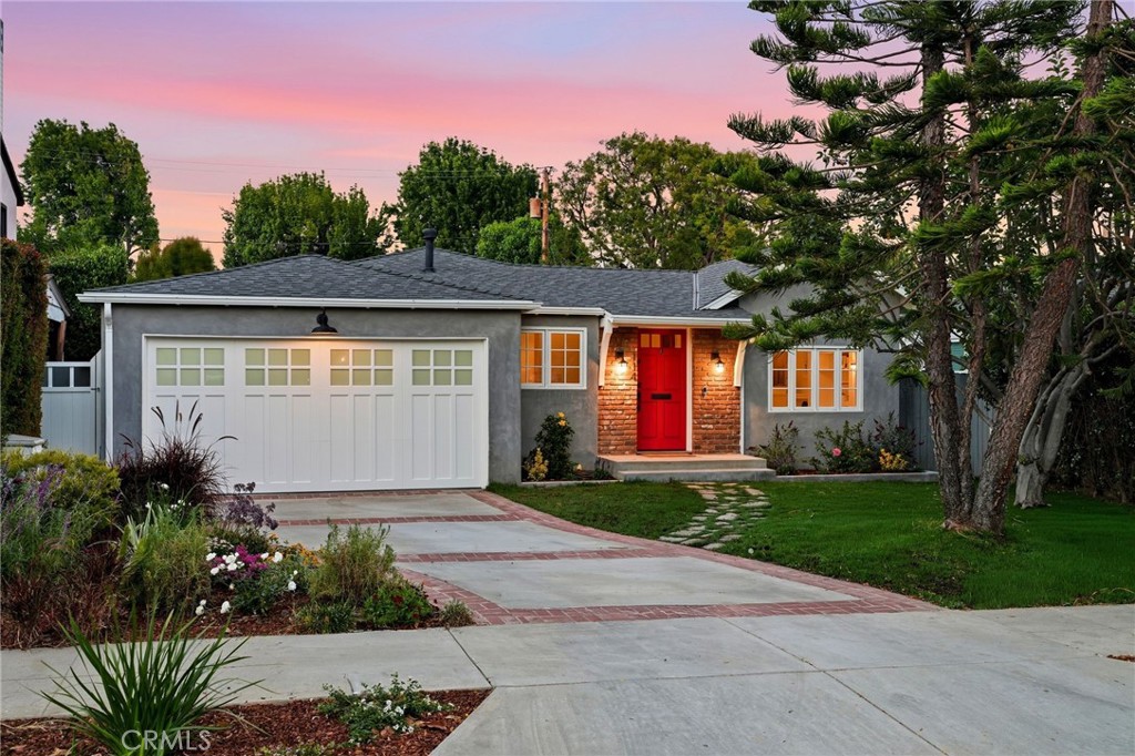 114 N Rose
