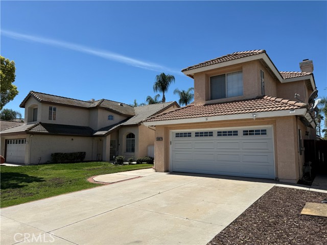 30097 Shoreline Drive, Menifee CA: https://media.crmls.org/medias/de061b21-059b-456c-8a0d-eb3068dded8c.jpg