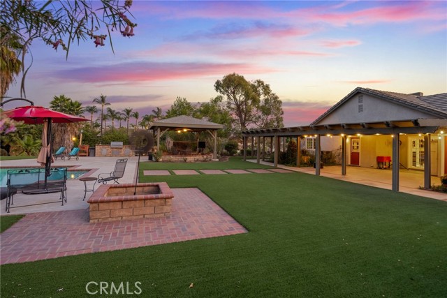 15725 Terraceview Court, Riverside CA: https://media.crmls.org/medias/de066b3b-531f-436f-b66e-f27004b98a1a.jpg